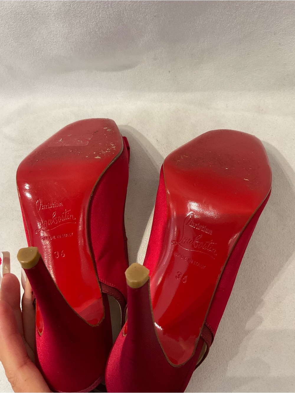 Christian Louboutin‘s Slingback - Picture 4 of 7
